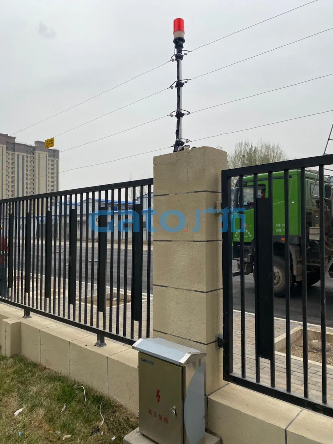 张力和脉冲电子围栏共用你见过吗？北京平谷愉景公馆有话说！(图4)