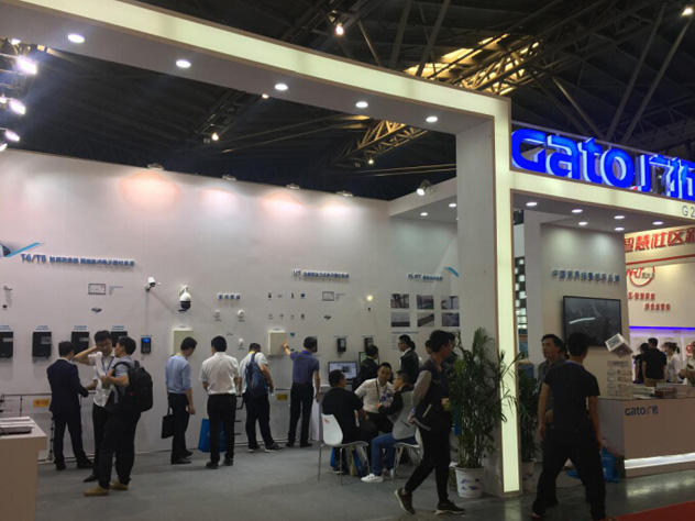 致敬匠心,广拓F5振动光纤荣获“十大创新产品奖”(图2) 致敬匠心,广拓F5振动光纤荣获“十大创新产品奖”(图2)