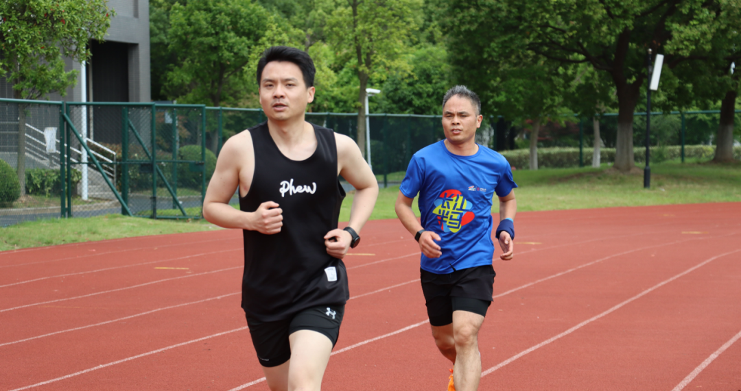 奋楫克艰,共绘新篇(图8)